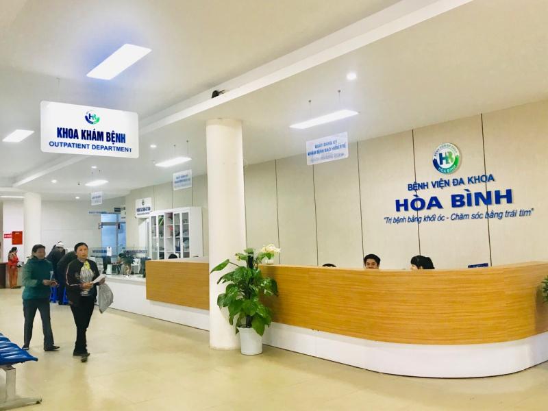 Cómo los paneles de pared Pinger Medical redefinen los estándares de limpieza hospitalaria