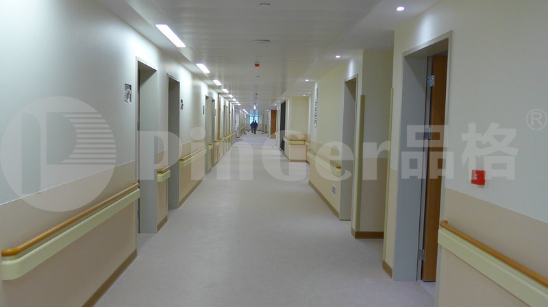 Propiedades antibacterianas del sistema de protección de paredes Pinger